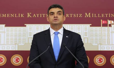 CHP’den Başbakan Davutoğlu’na ilk soru geldi