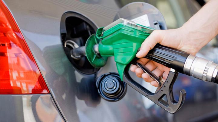 Davutoğlu’na açık çağrı: Hemen bugün indir benzinin fiyatını