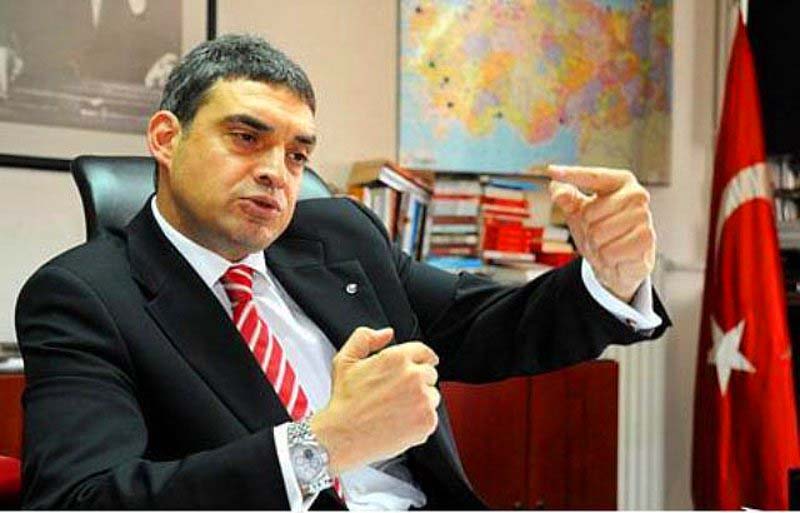CHP'li Umut Oran, 'bedelli'nin peşini bırakmadı